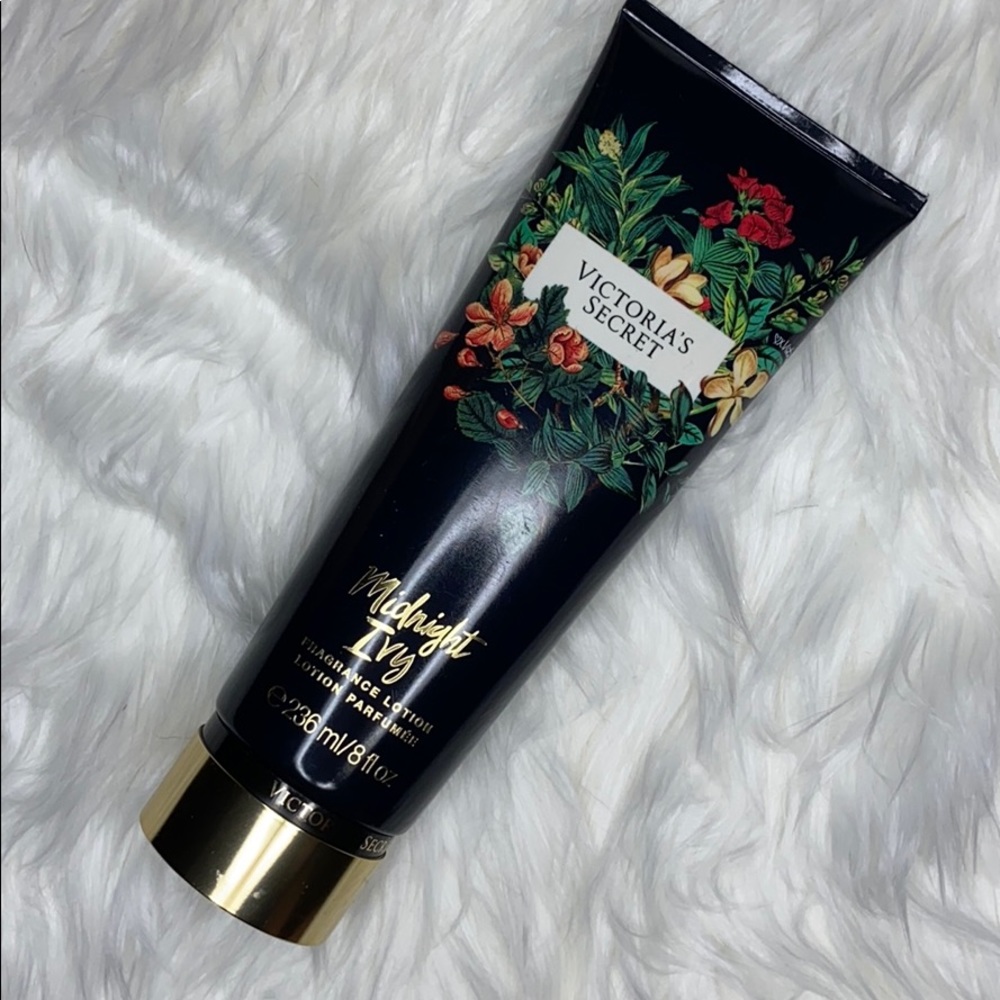 BRAND NEW VICTORIAS SECRET LOTION!